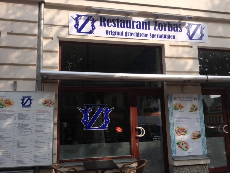 Restaurant Zorbas Front